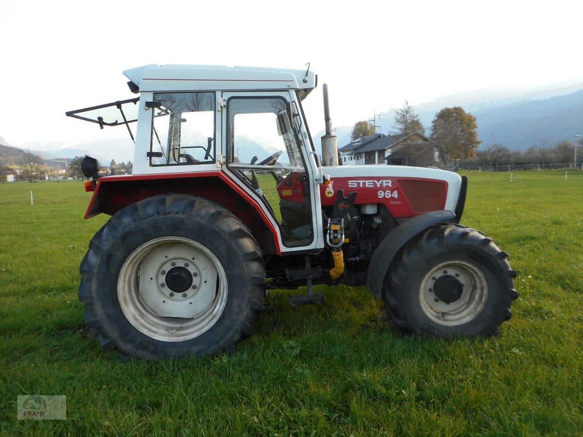 Traktor des Typs Steyr 964 A T, Gebrauchtmaschine in Bad Vigaun (Bild 1)