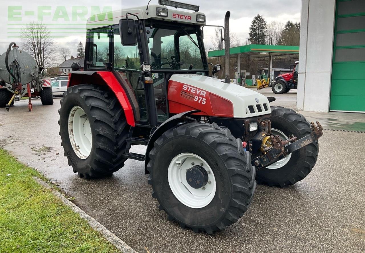 Traktor des Typs Steyr 975, Gebrauchtmaschine in REDLHAM (Bild 3)