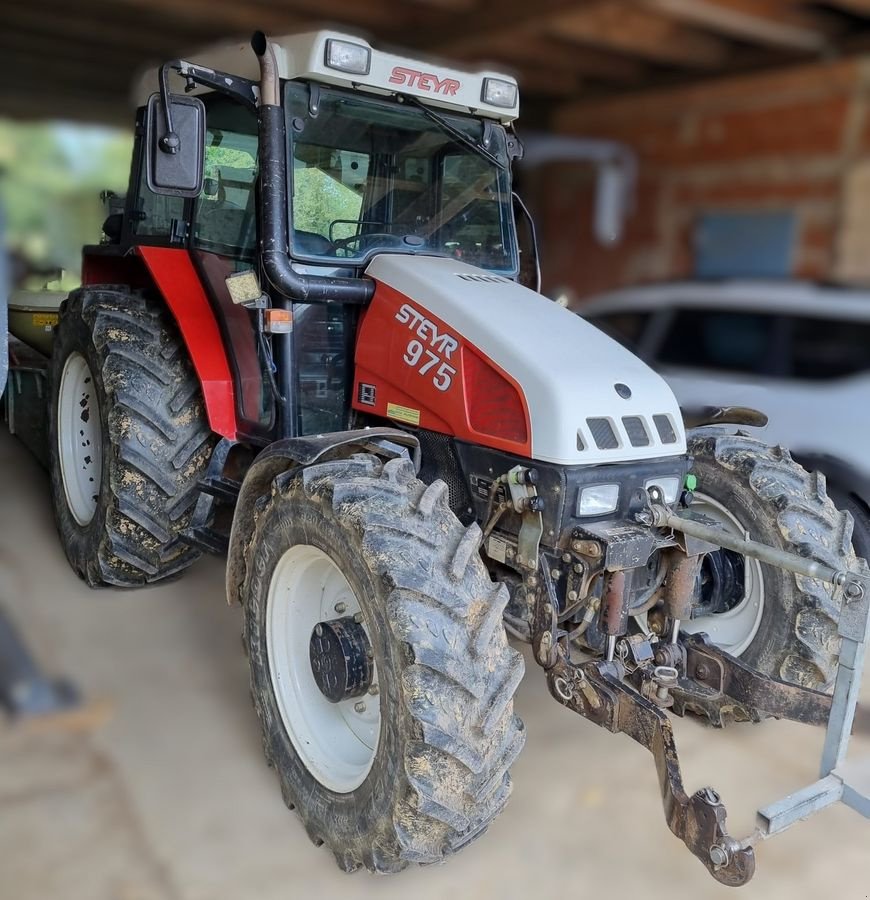 Traktor van het type Steyr 975, Gebrauchtmaschine in Strem (Foto 1)