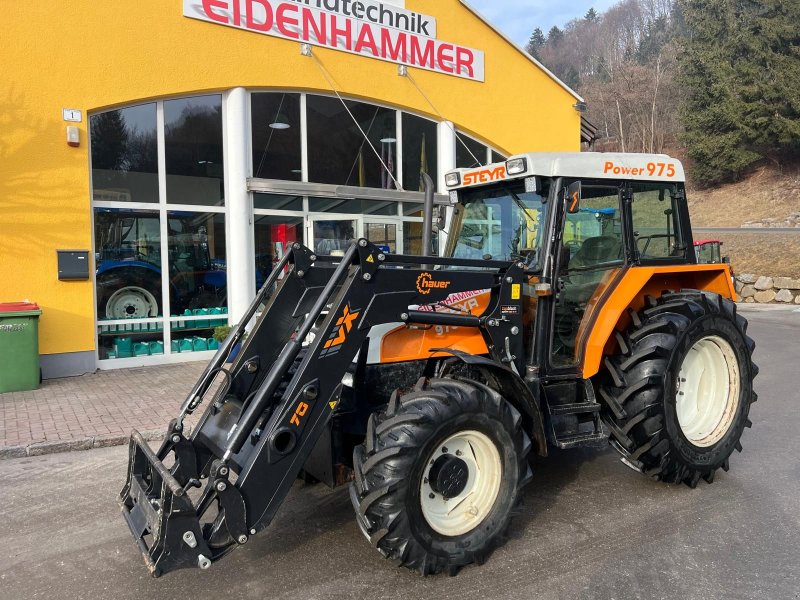 Traktor типа Steyr 975A, Gebrauchtmaschine в Burgkirchen (Фотография 1)