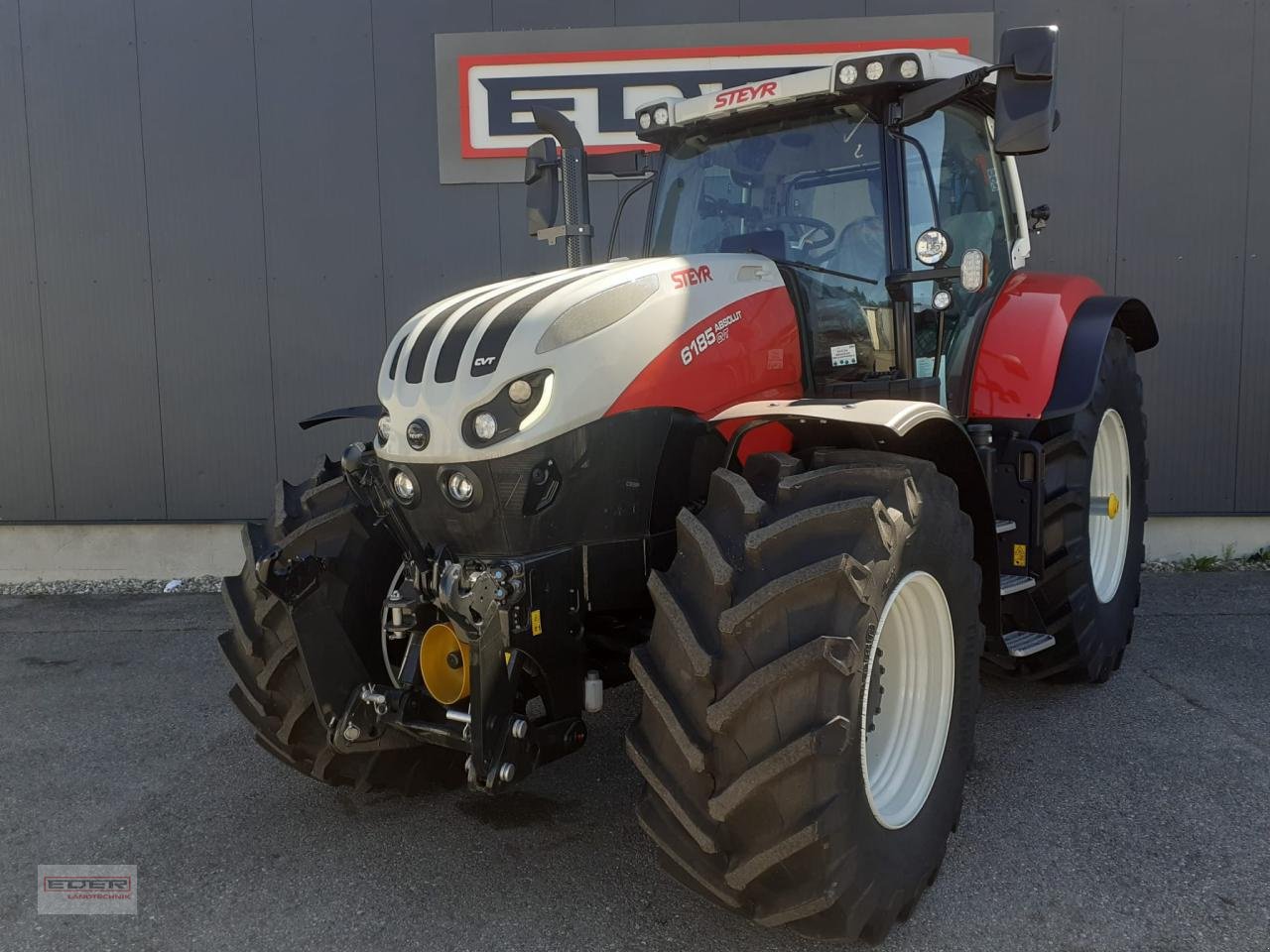 Traktor van het type Steyr Absolut 6185 CVT, Neumaschine in Luizhausen-Lonsee (Foto 2)