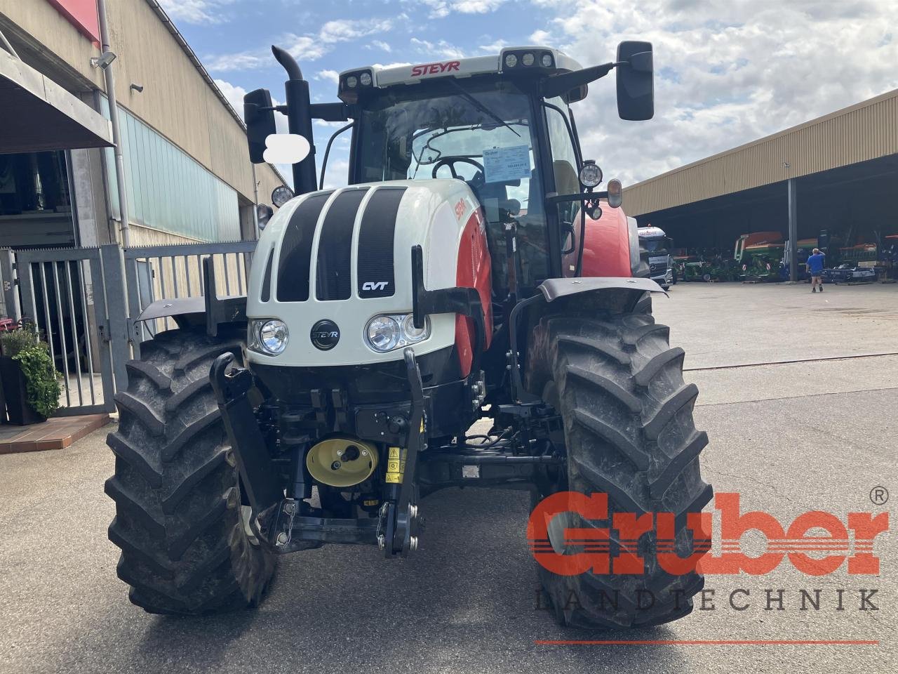 Traktor van het type Steyr CVT 6185 Hi-eSCR, Gebrauchtmaschine in Ampfing (Foto 3)