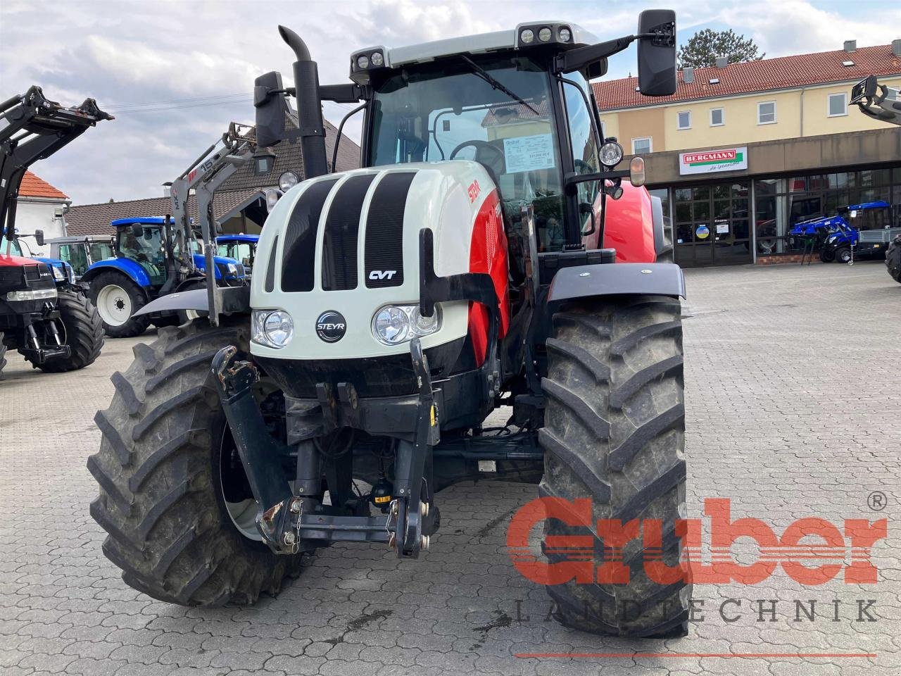 Traktor del tipo Steyr CVT 6185 Hi-eSCR, Gebrauchtmaschine en Ampfing (Imagen 3)