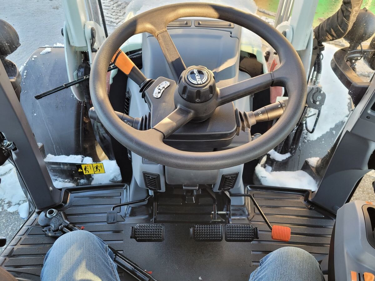 Traktor van het type Steyr Expert 4130 CVT, Gebrauchtmaschine in Flachau (Foto 4)