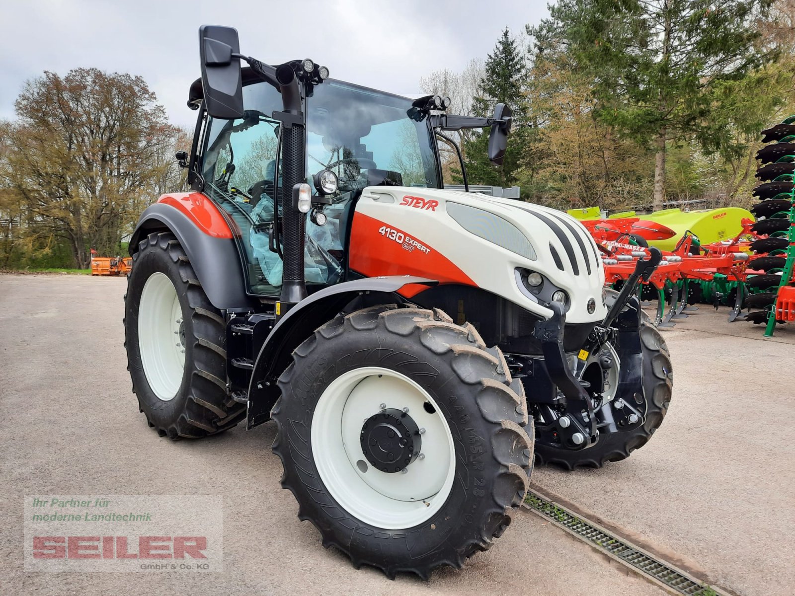 Traktor van het type Steyr Expert 4130 CVT, Neumaschine in Ansbach (Foto 2)