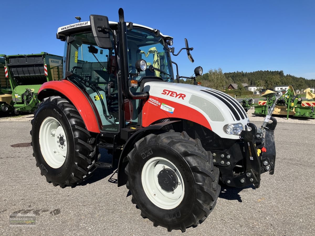 Traktor van het type Steyr Kompakt 4055 S Basis, Gebrauchtmaschine in Aurolzmünster (Foto 19)