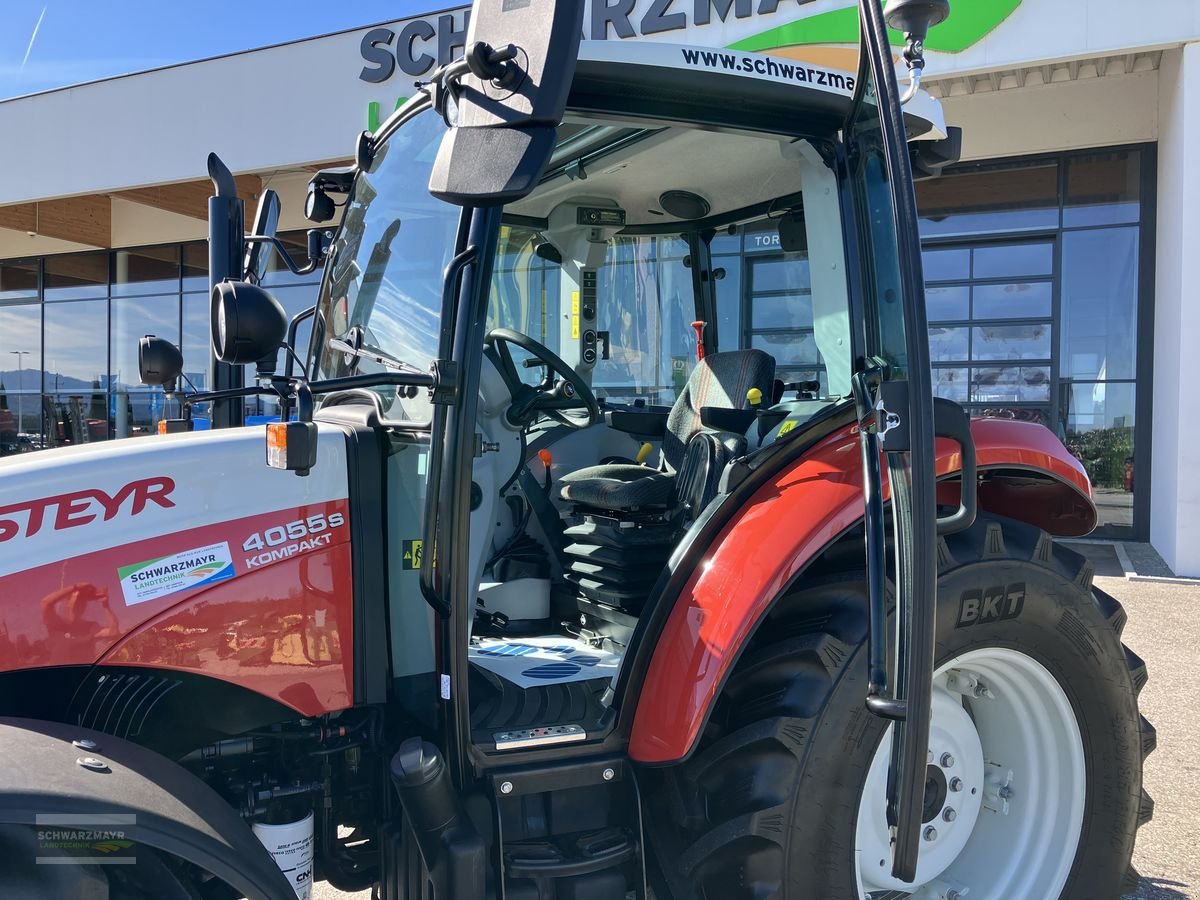 Traktor van het type Steyr Kompakt 4055 S Basis, Gebrauchtmaschine in Aurolzmünster (Foto 13)