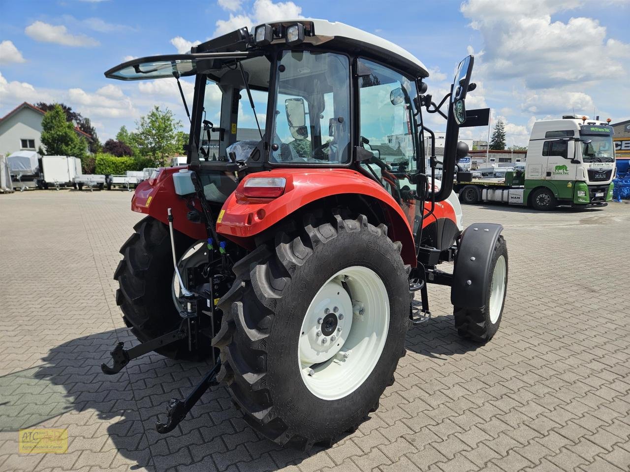 Traktor van het type Steyr KOMPAKT 4055 S, Neumaschine in Groß-Gerau (Foto 5)