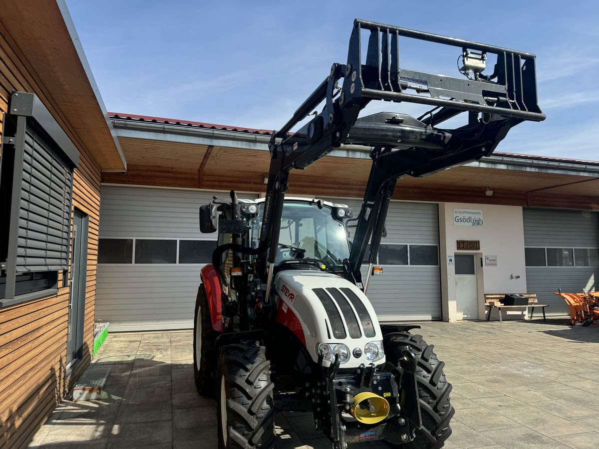 Traktor van het type Steyr Kompakt 4055, Gebrauchtmaschine in Saldenburg (Foto 7)