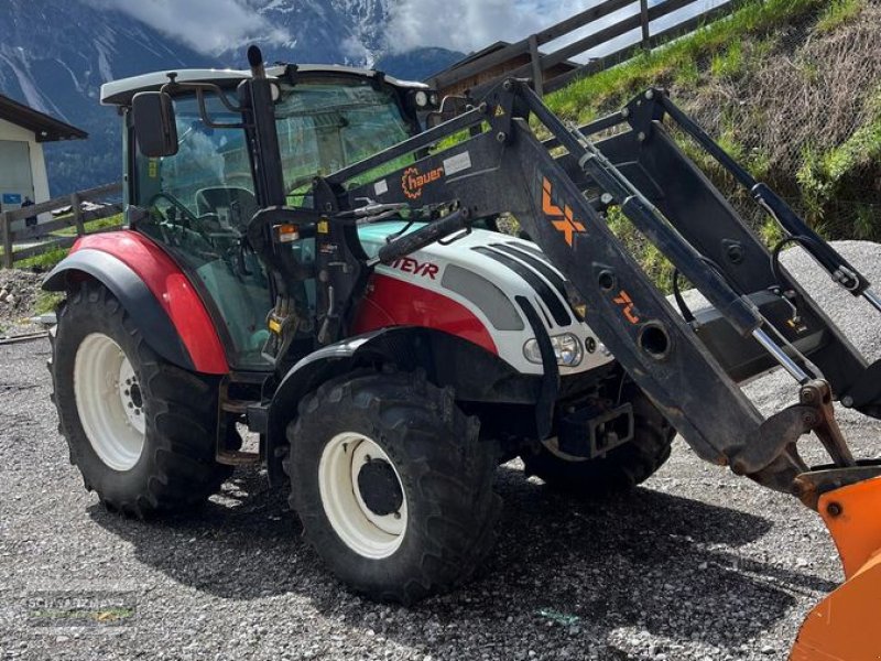 Traktor van het type Steyr Kompakt 4065 S Komfort, Gebrauchtmaschine in Aurolzmünster (Foto 1)