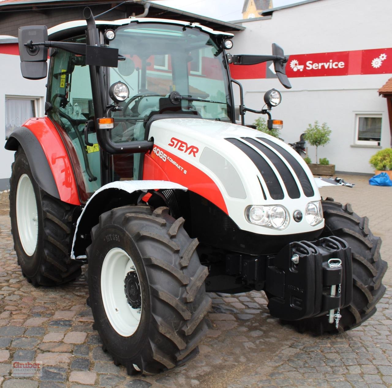 Traktor του τύπου Steyr Kompakt 4065 S, Neumaschine σε Leipzig OT Engelsdorf (Φωτογραφία 1)