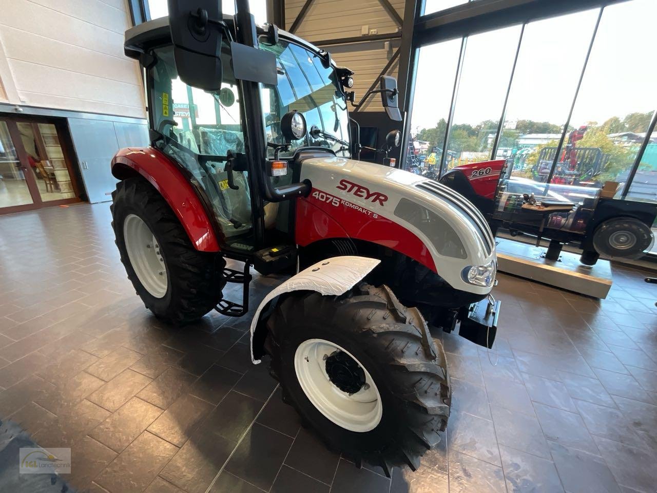 Traktor typu Steyr Kompakt 4075 S, Neumaschine w Pfreimd (Zdjęcie 5)