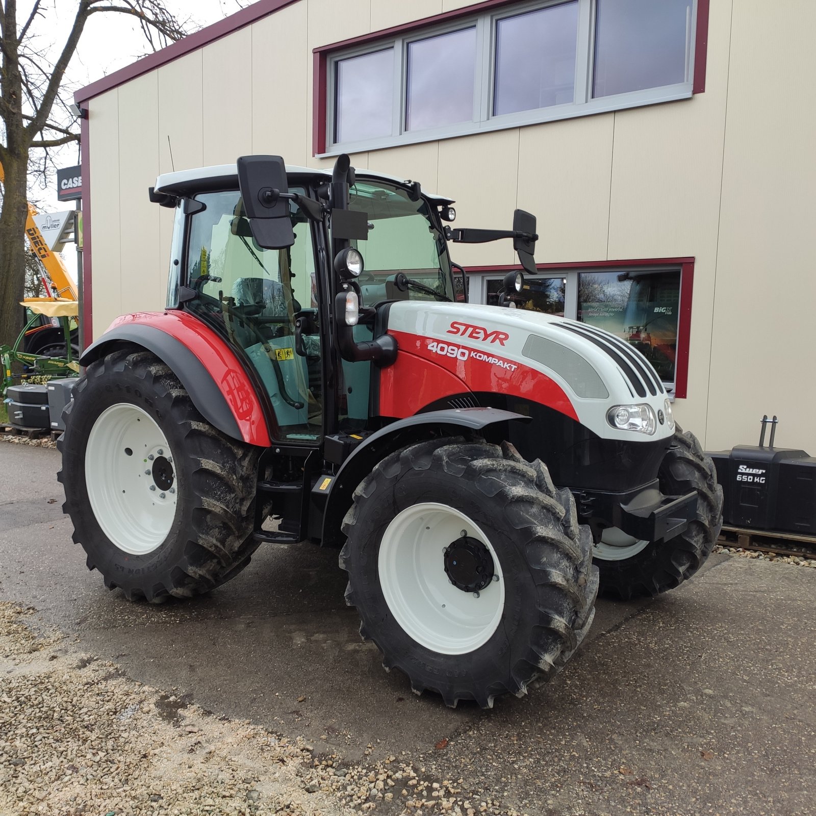 Traktor tip Steyr Kompakt 4090, Neumaschine in Altbierlingen (Poză 1)