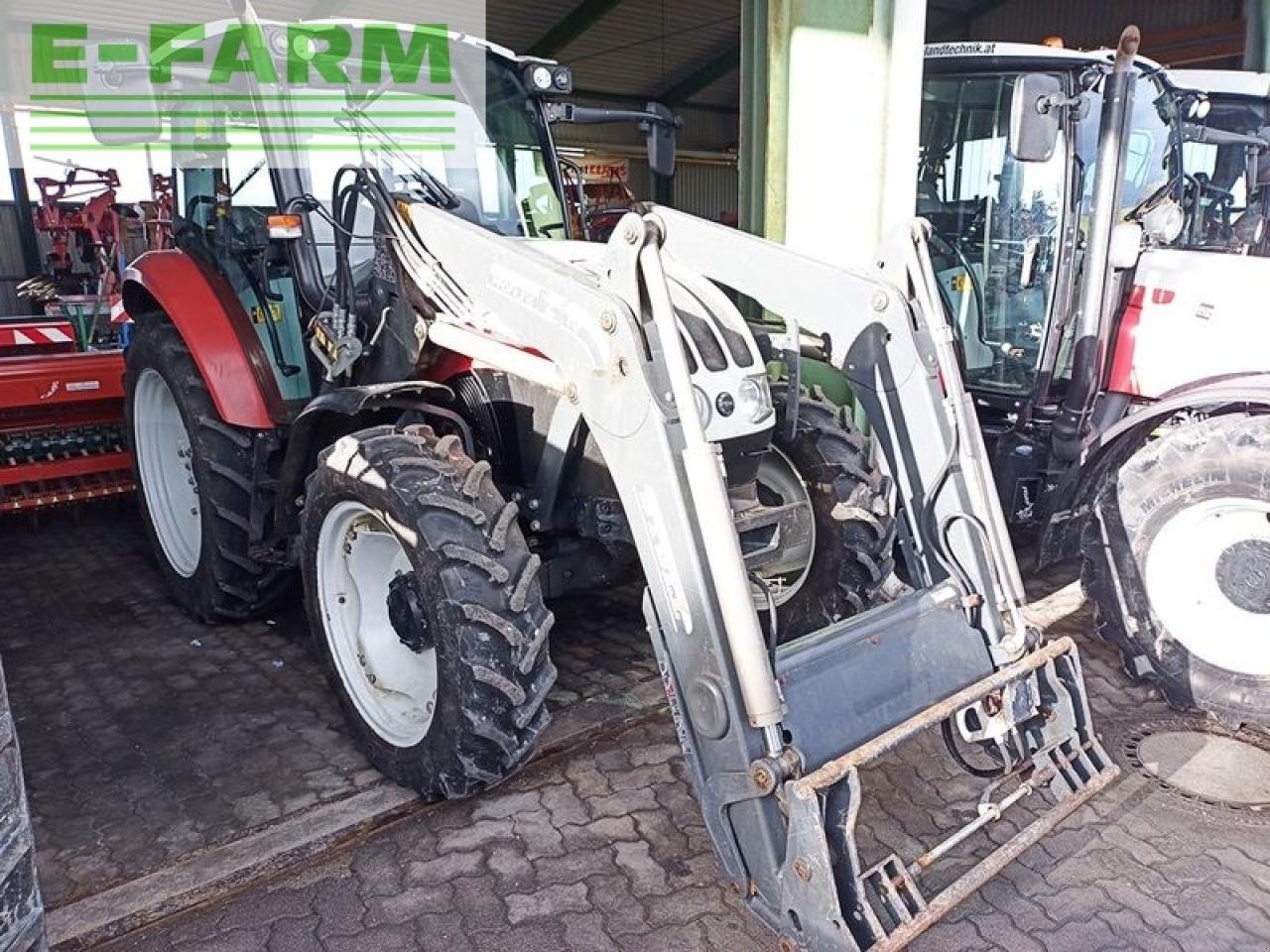 Traktor typu Steyr kompakt 4095 profi 2, Gebrauchtmaschine v SANKT MARIENKIRCHEN BEI SCHÄRDING (Obrázek 3)