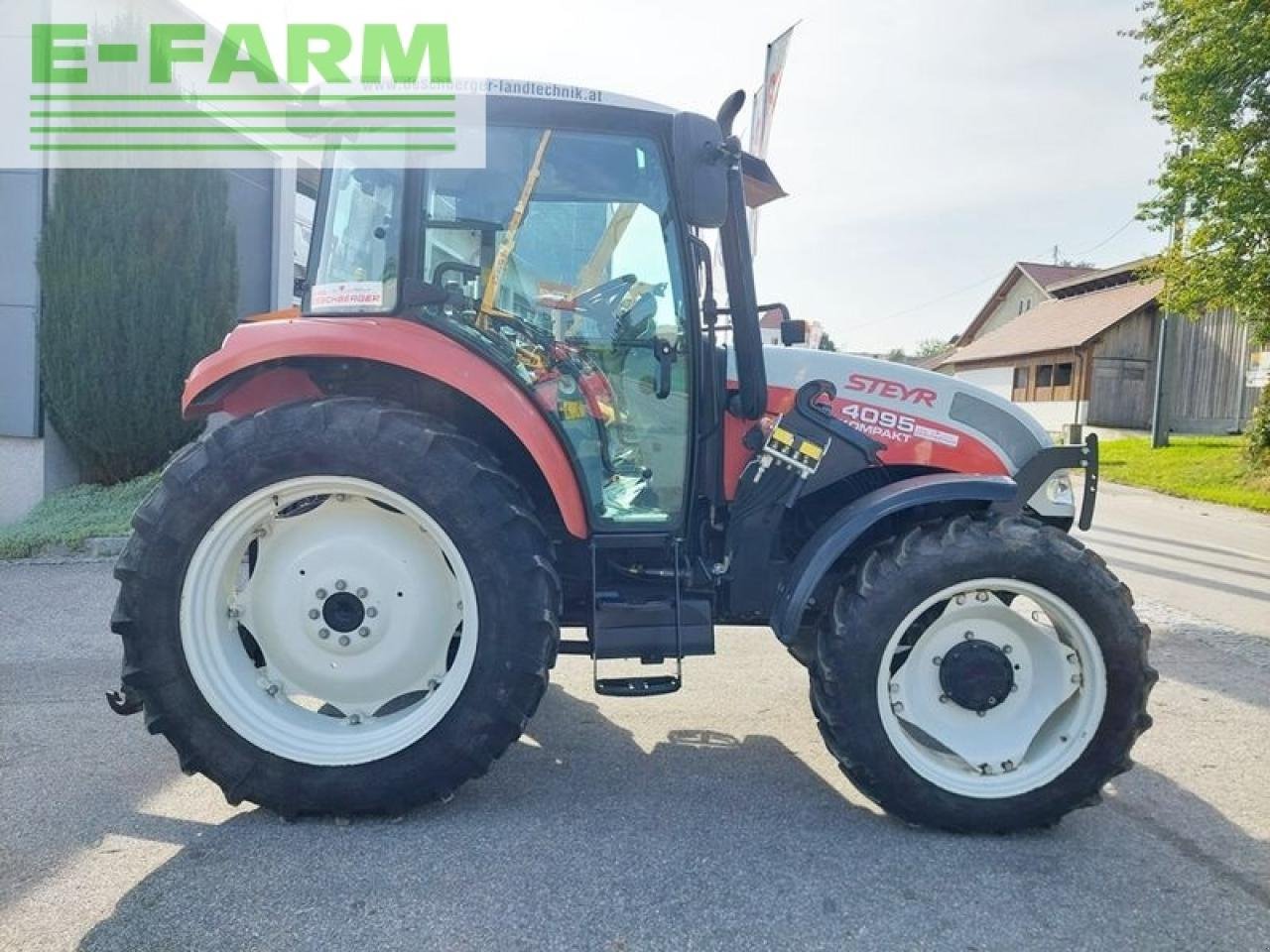 Traktor tip Steyr kompakt 4095 profi 2, Gebrauchtmaschine in SANKT MARIENKIRCHEN BEI SCHÄRDING (Poză 5)