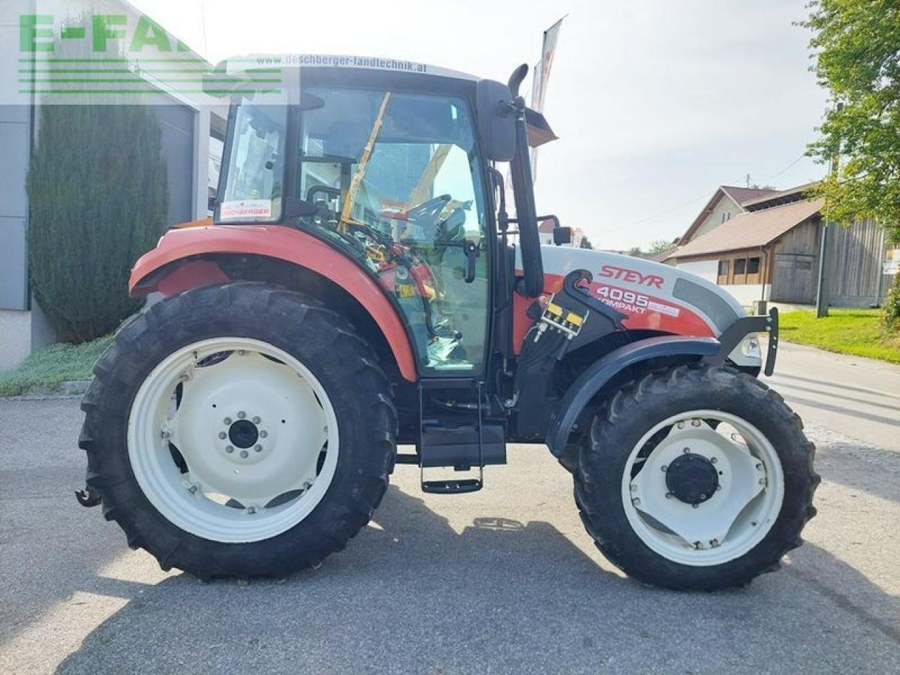 Traktor от тип Steyr kompakt 4095 profi 2, Gebrauchtmaschine в SANKT MARIENKIRCHEN BEI SCHÄRDING (Снимка 5)