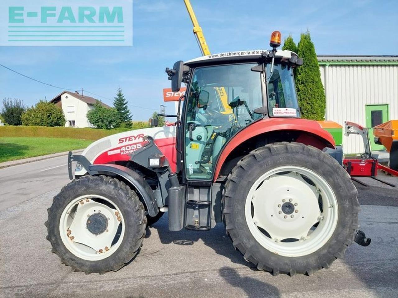 Traktor от тип Steyr kompakt 4095 profi 2, Gebrauchtmaschine в SANKT MARIENKIRCHEN BEI SCHÄRDING (Снимка 10)