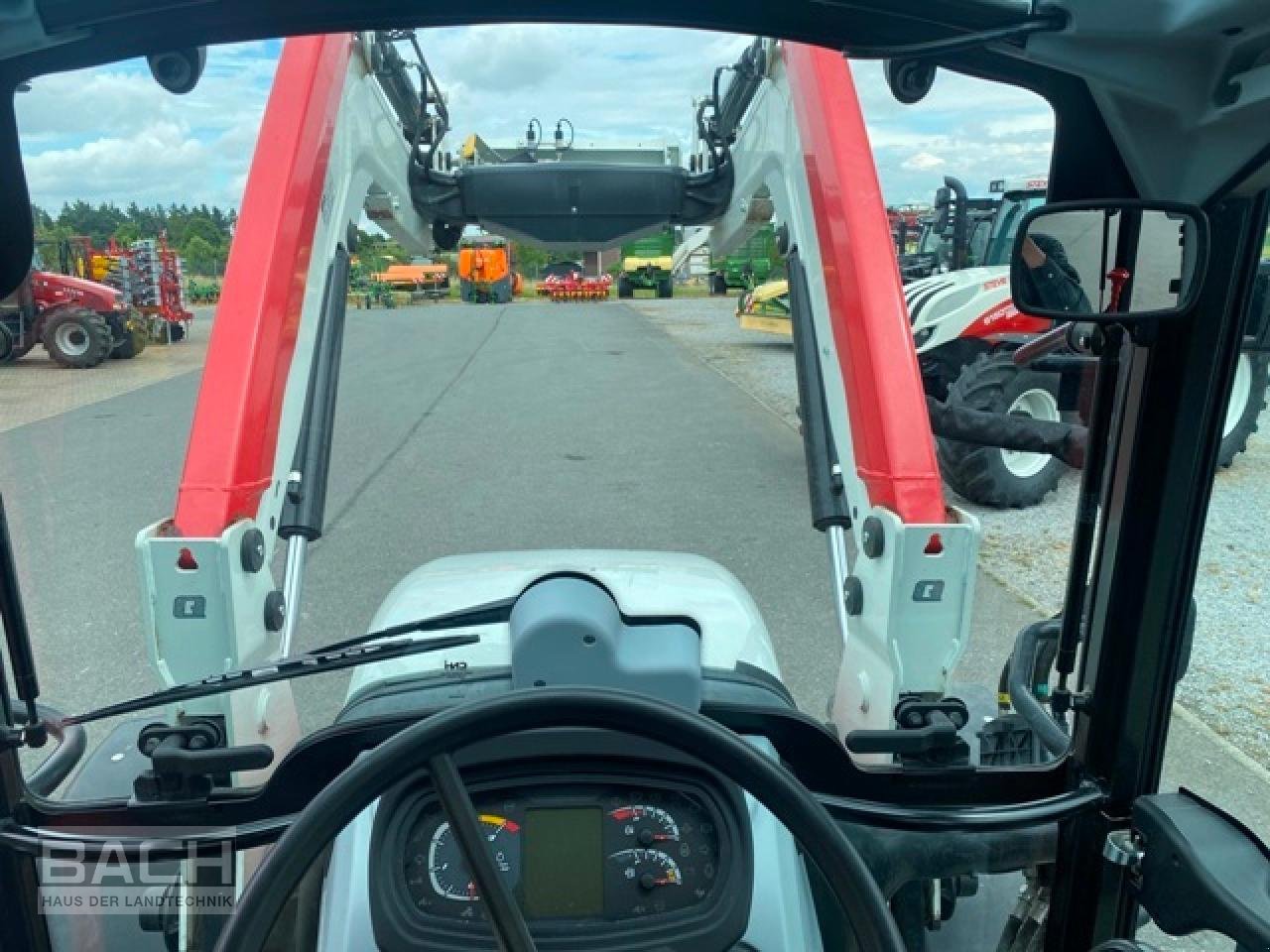 Traktor des Typs Steyr KOMPAKT 4100, Gebrauchtmaschine in Boxberg-Seehof (Bild 6)