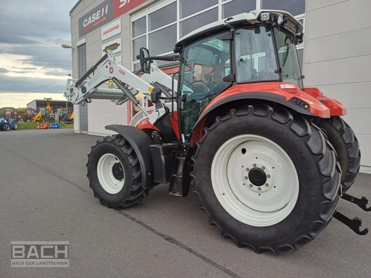 Traktor of the type Steyr MULTI 4115, Gebrauchtmaschine in Boxberg-Seehof (Picture 2)