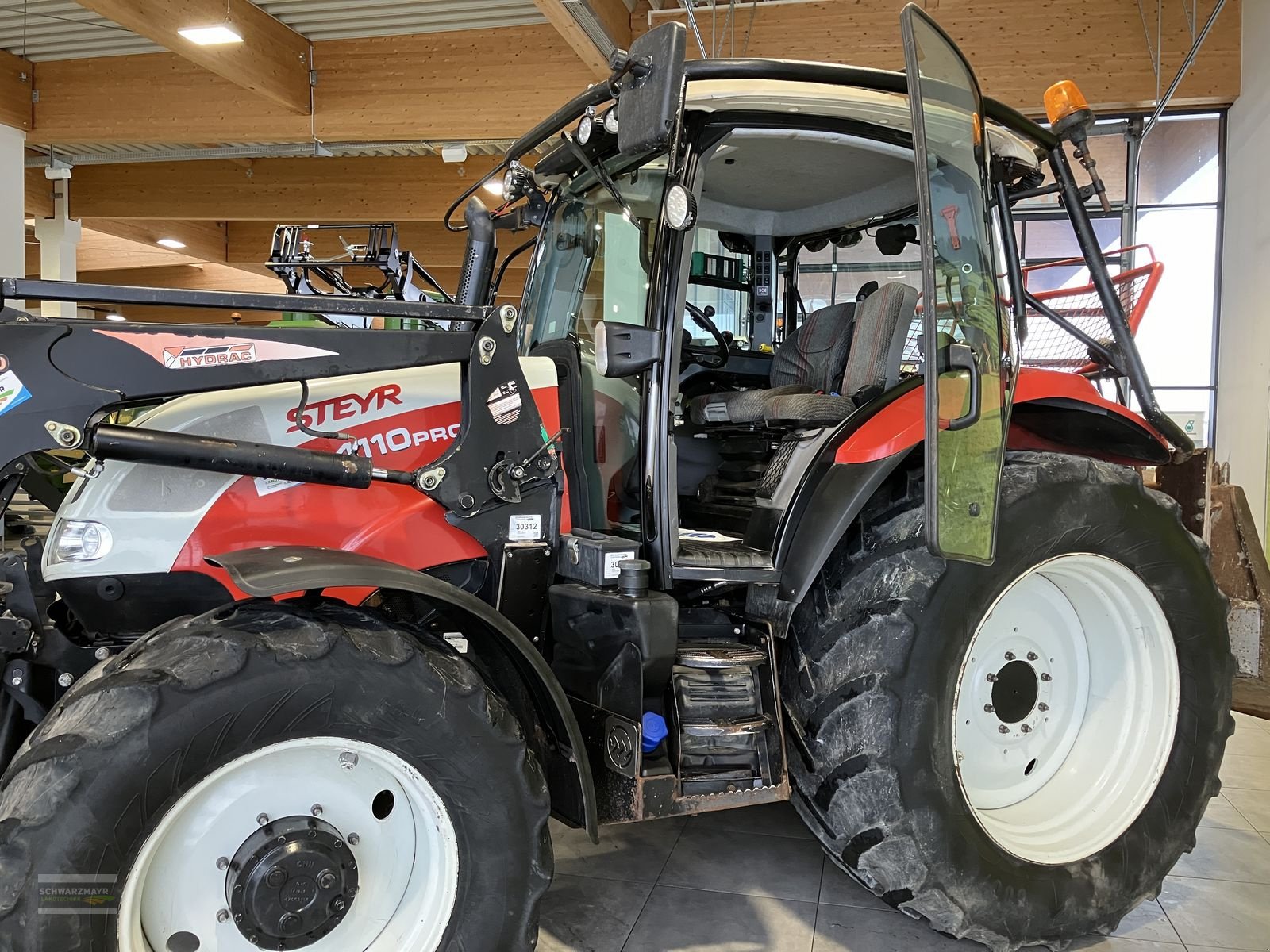 Traktor a típus Steyr Profi 4110 Komfort, Gebrauchtmaschine ekkor: Gampern (Kép 23)