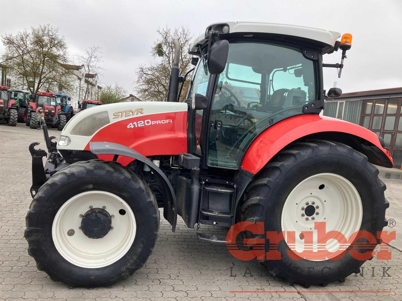 Traktor типа Steyr Profi 4120, Gebrauchtmaschine в Ampfing (Фотография 1)