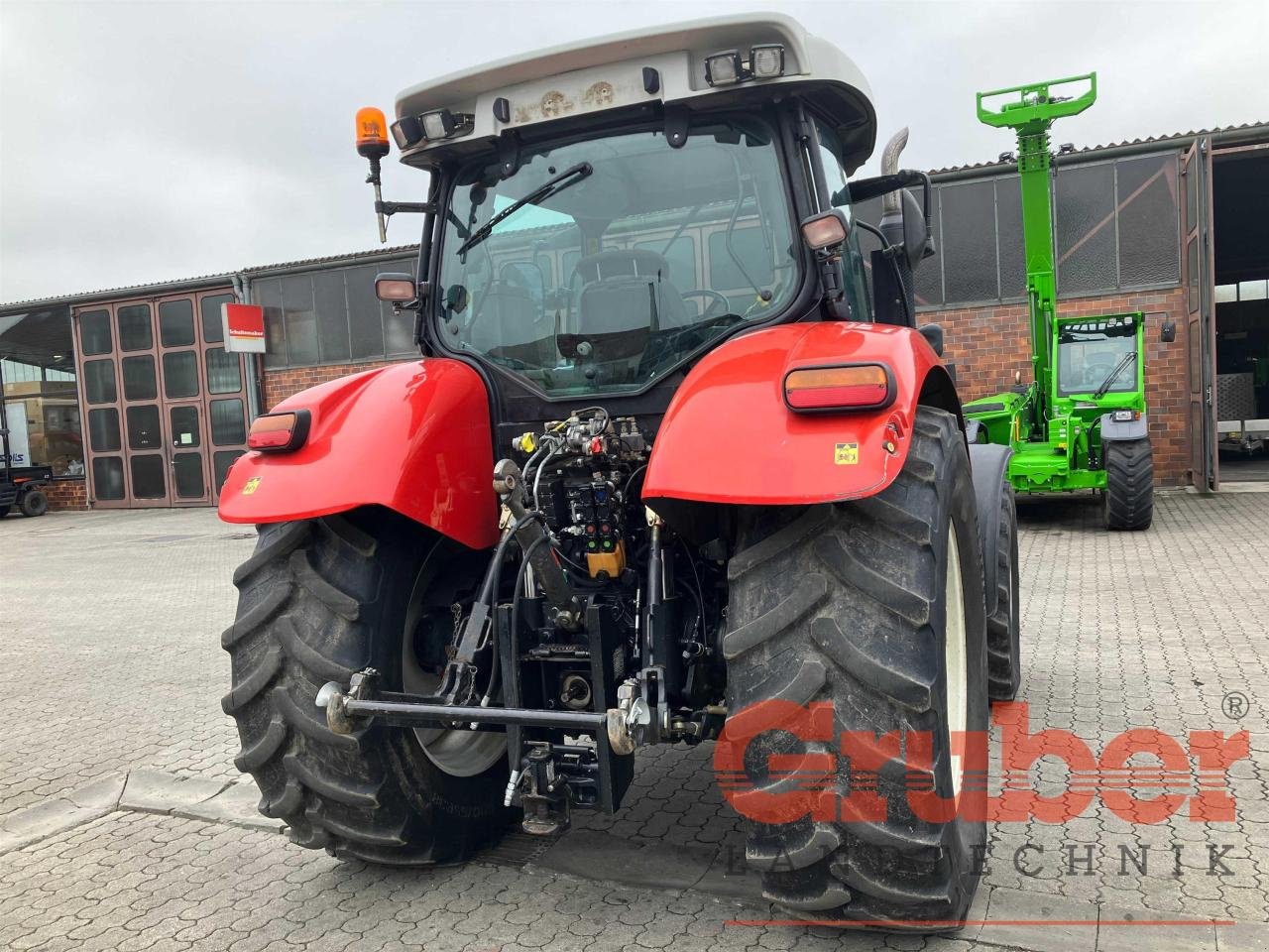 Traktor van het type Steyr Profi 4120, Gebrauchtmaschine in Ampfing (Foto 4)