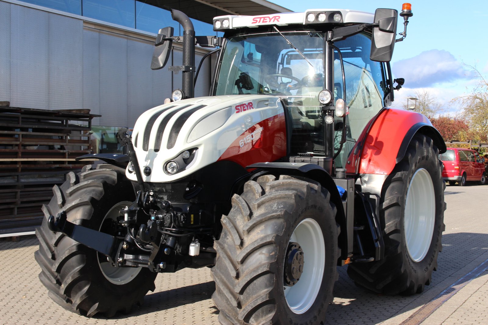 Traktor des Typs Steyr Profi 6145 CVT, Gebrauchtmaschine in Eitensheim (Bild 3)