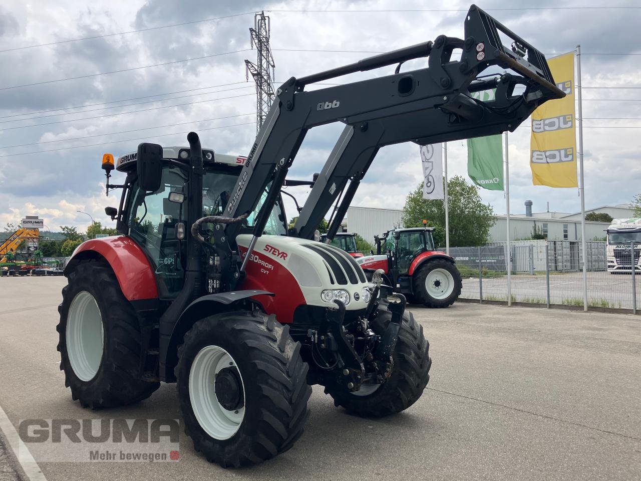 Traktor of the type Steyr Profi CVT 4130, Gebrauchtmaschine in Friedberg-Derching (Picture 3)