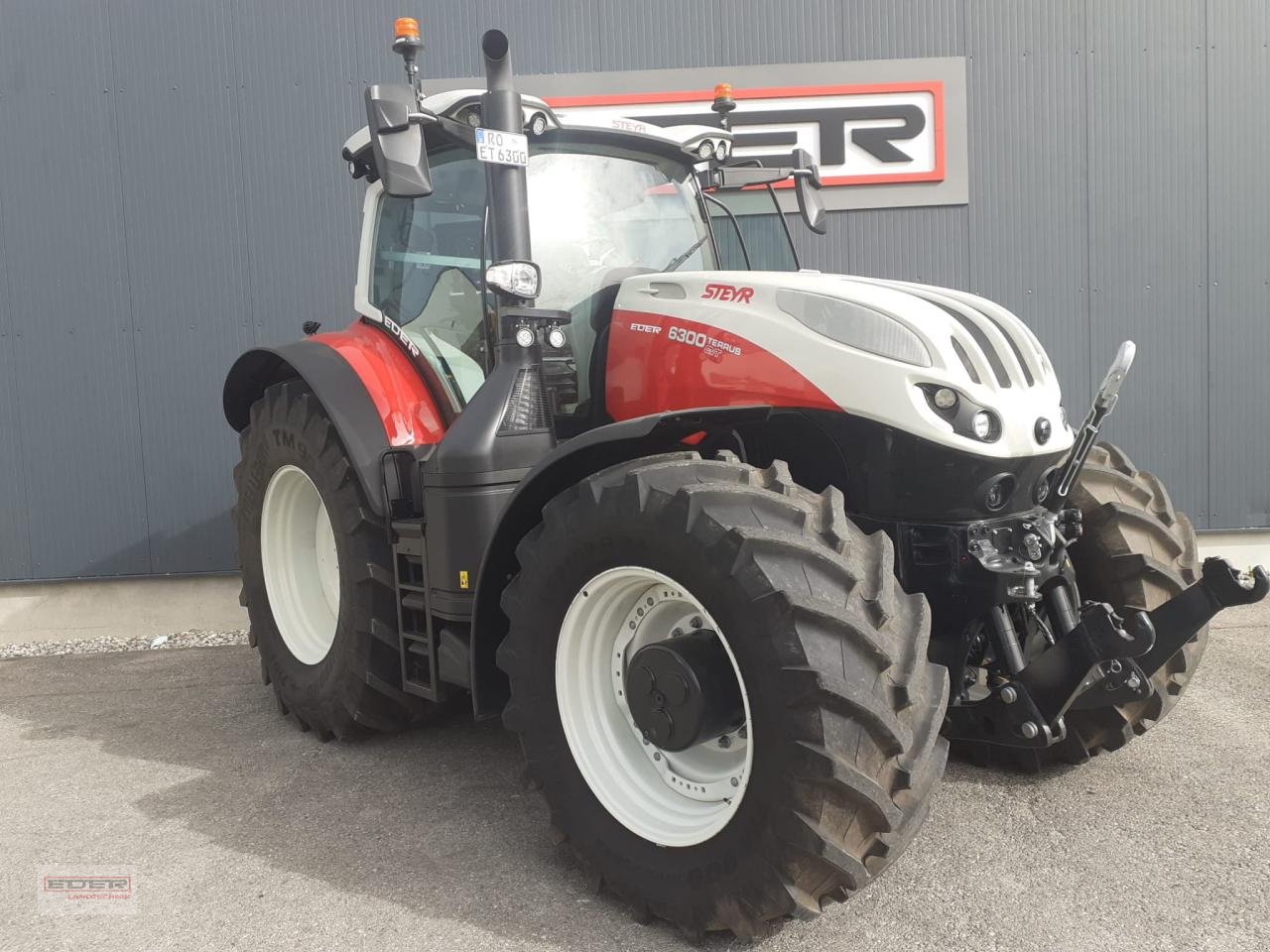 Traktor typu Steyr Terrus 6300 CVT, Gebrauchtmaschine w Tuntenhausen (Zdjęcie 2)