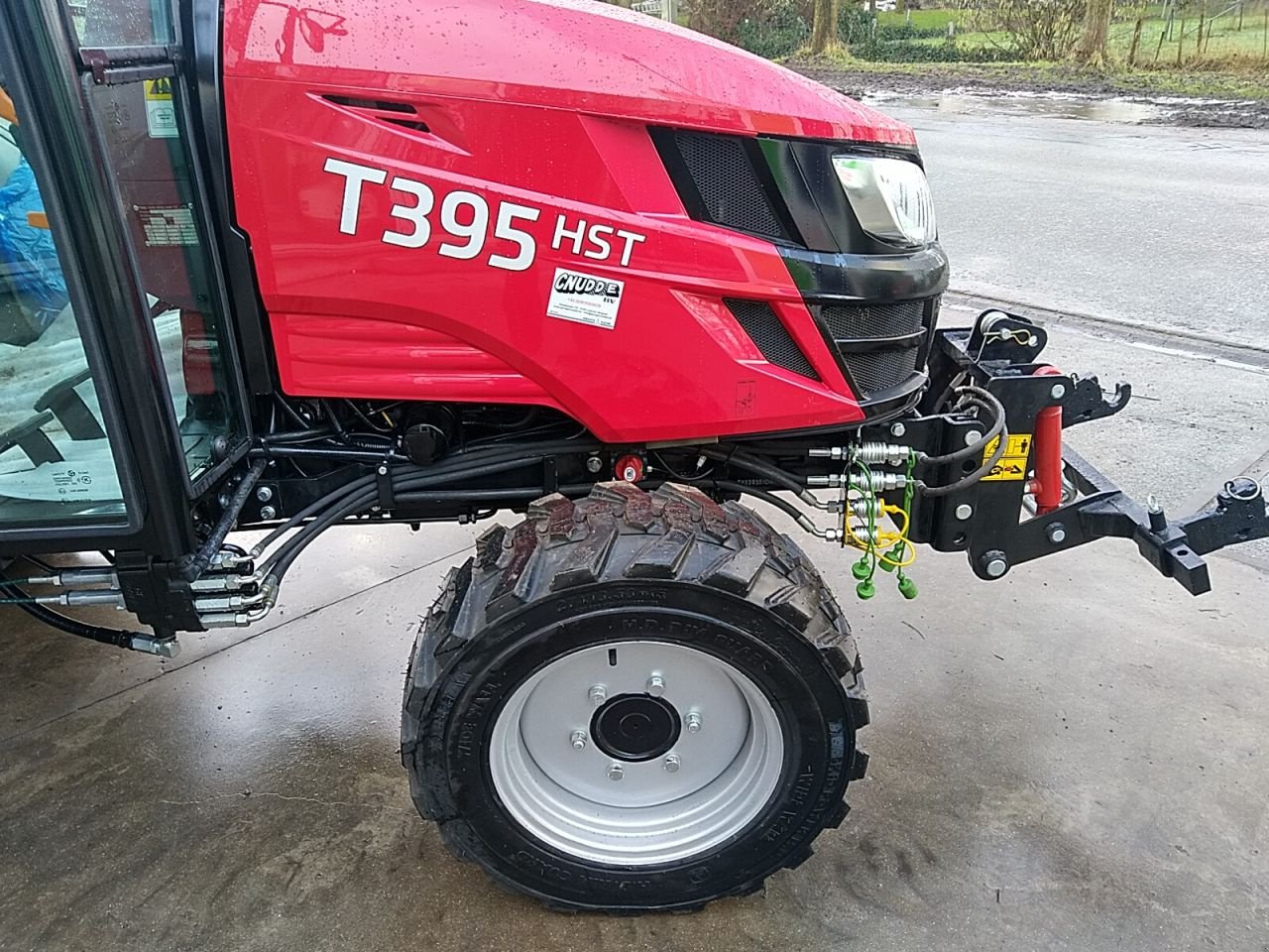 Traktor of the type TYM T395 HST, Neumaschine in Eksaarde-Lokeren (Picture 5)