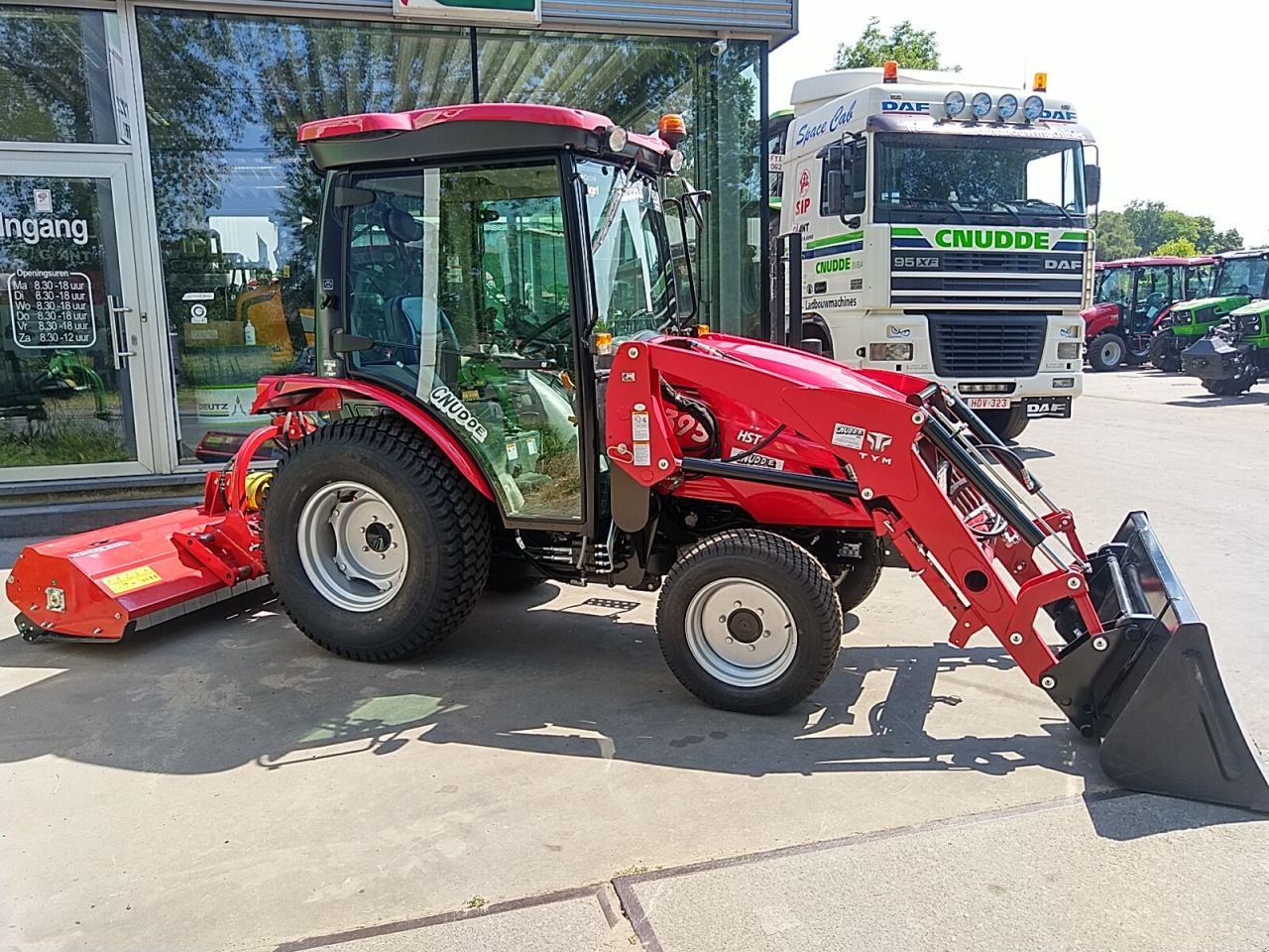 Traktor tipa TYM T395 HST, Neumaschine u Eksaarde-Lokeren (Slika 11)