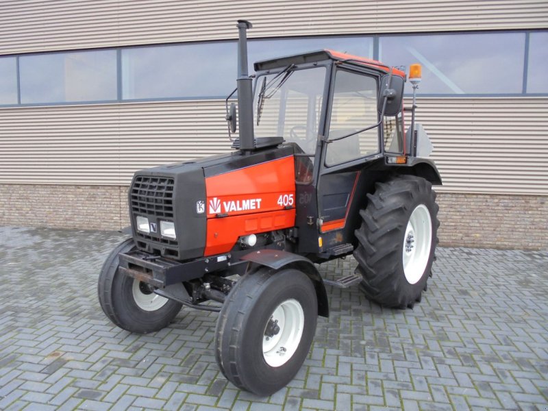 Traktor des Typs Valmet 405, Gebrauchtmaschine in Houten