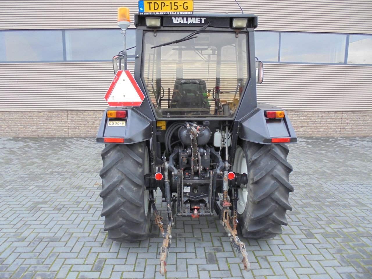 Traktor van het type Valmet 405, Gebrauchtmaschine in Houten (Foto 4)