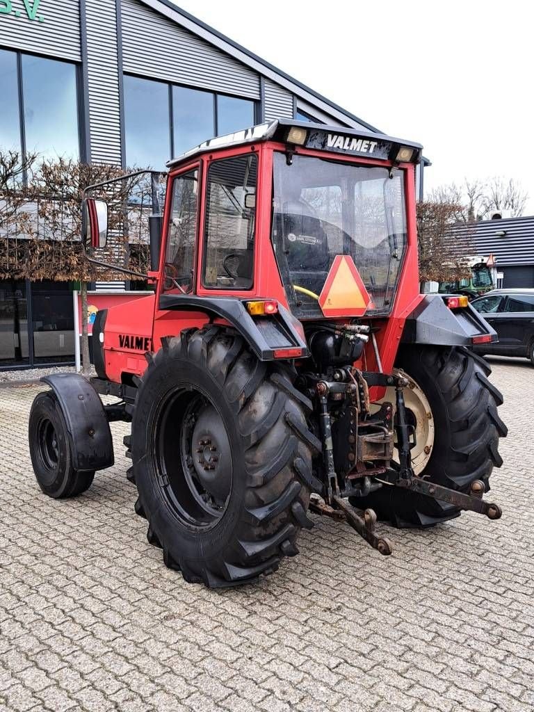 Traktor от тип Valmet 405, Gebrauchtmaschine в Borne (Снимка 10)