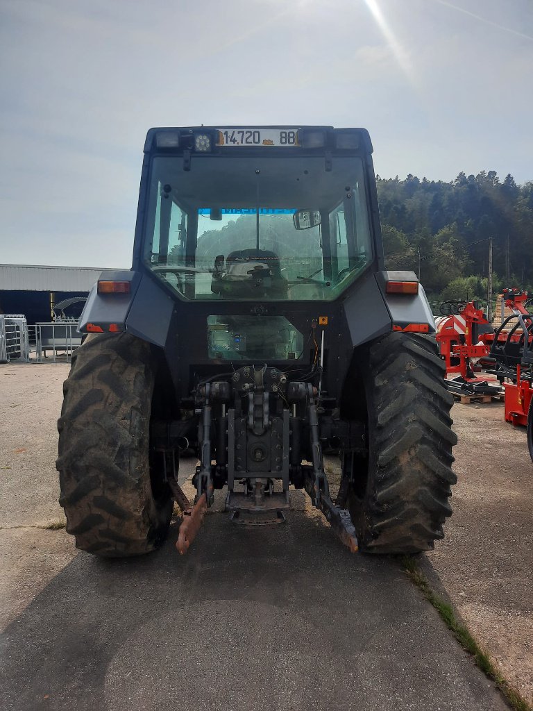 Traktor des Typs Valmet 6000, Gebrauchtmaschine in Saint-Nabord (Bild 5)