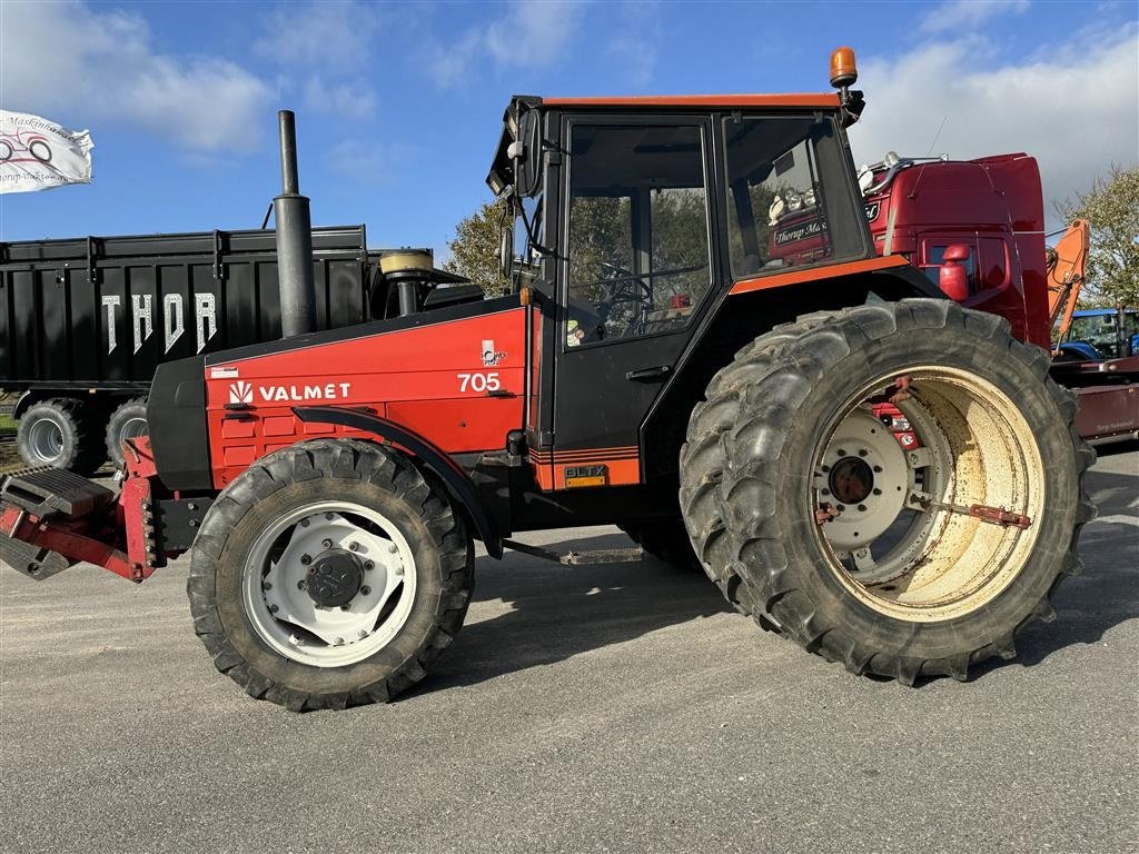 Traktor a típus Valmet 705 GLTX MED FRONTVÆGT OG TVILLINGEHJUL!, Gebrauchtmaschine ekkor: Nørager (Kép 3)