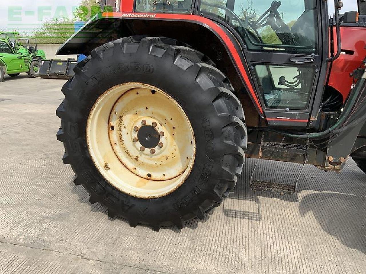 Traktor tip Valmet 8100 twin track reverse drive tractor, Gebrauchtmaschine in SHAFTESBURY (Poză 14)