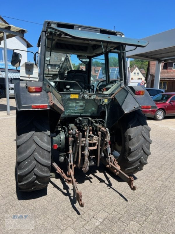 Traktor of the type Valtra 6200, Gebrauchtmaschine in Sulzbach (Picture 3)