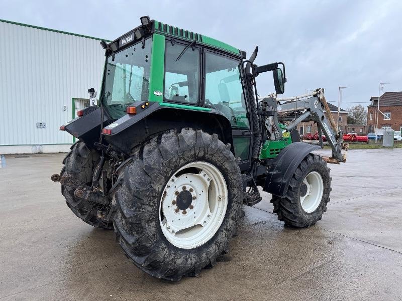 Traktor typu Valtra 6250, Gebrauchtmaschine v Richebourg (Obrázok 4)