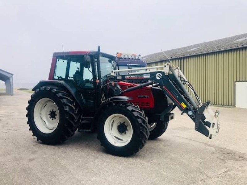 Traktor van het type Valtra 6400, 2004, 5350 uur, voorlader! KOMT BINNEN!, Gebrauchtmaschine in Marknesse (Foto 3)