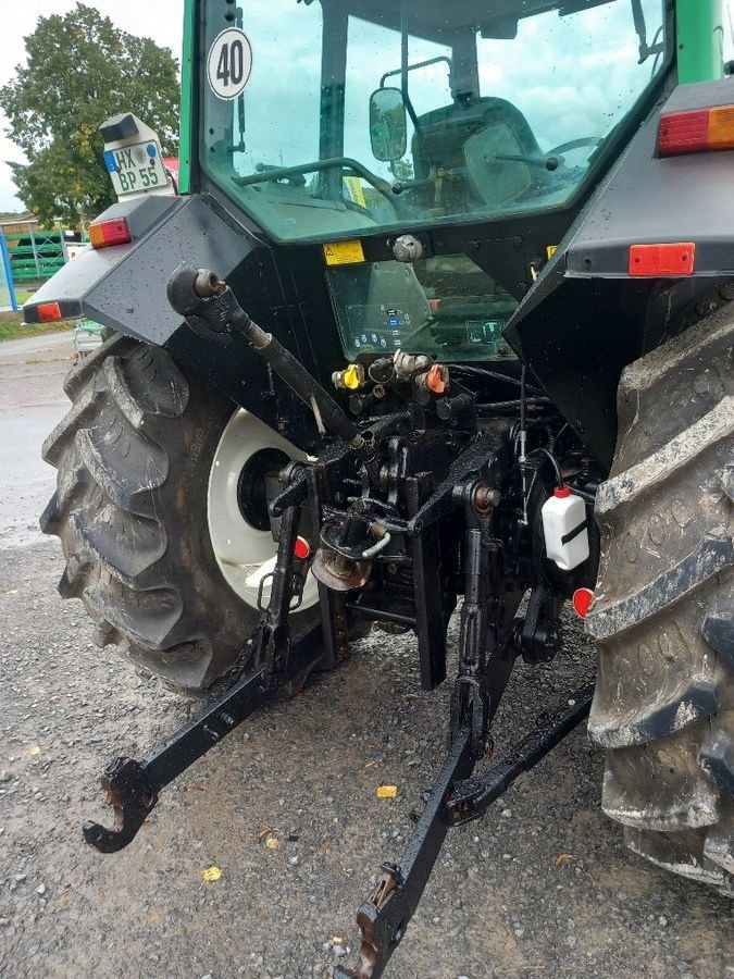 Traktor van het type Valtra 6400, Gebrauchtmaschine in Nieheim Kreis Höxter (Foto 9)