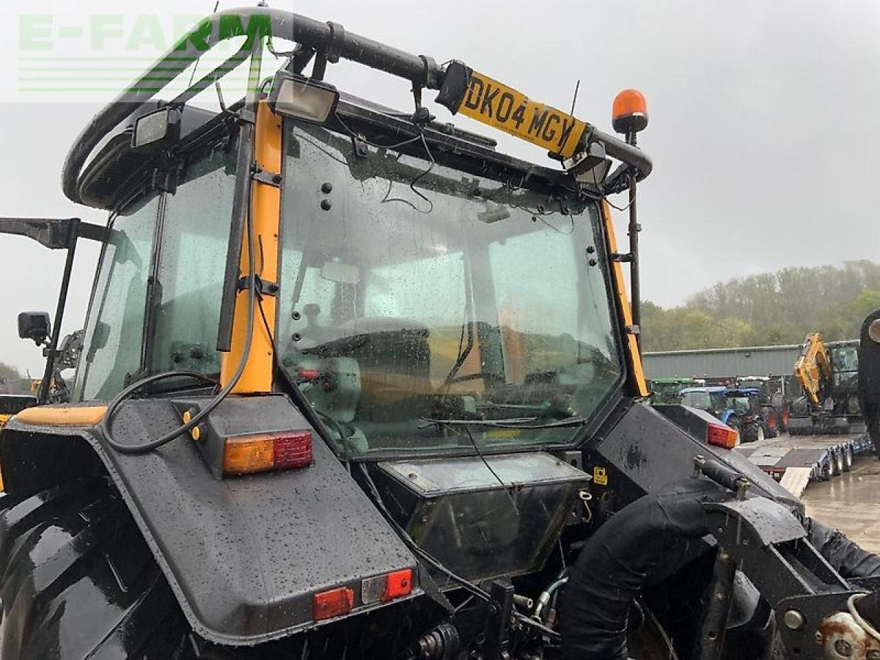 Traktor типа Valtra 6550 twin-track reverse drive tractor (st21217), Gebrauchtmaschine в SHAFTESBURY (Фотография 9)