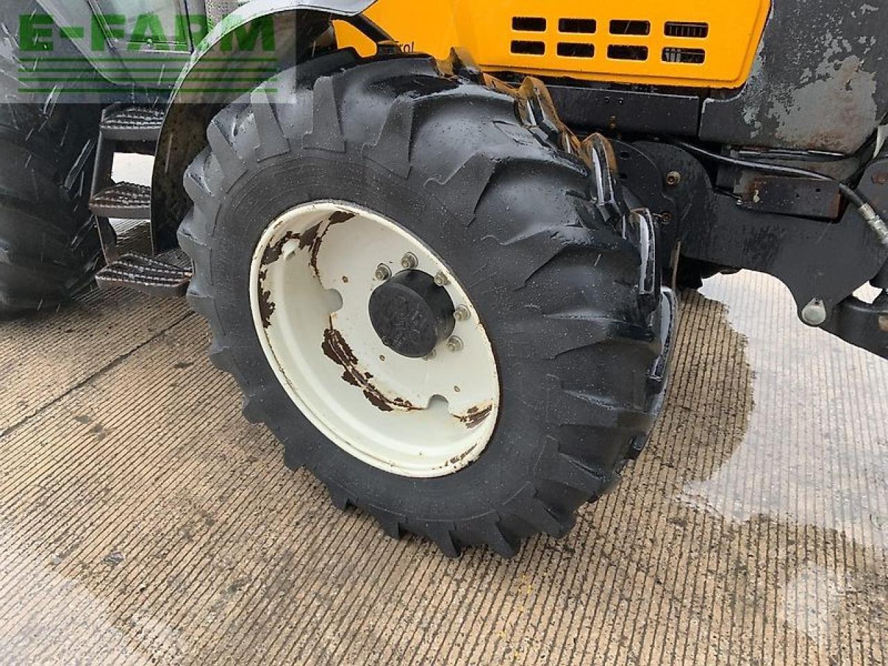 Traktor του τύπου Valtra 6550 twin-track reverse drive tractor (st21217), Gebrauchtmaschine σε SHAFTESBURY (Φωτογραφία 16)