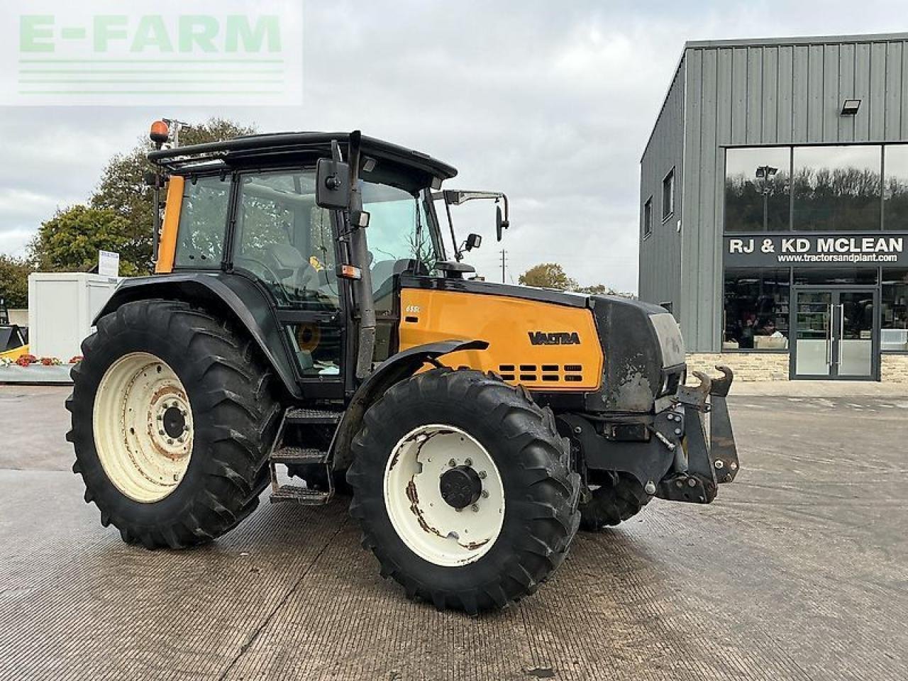 Traktor Türe ait Valtra 6550 twin-track reverse drive tractor (st21217), Gebrauchtmaschine içinde SHAFTESBURY (resim 9)