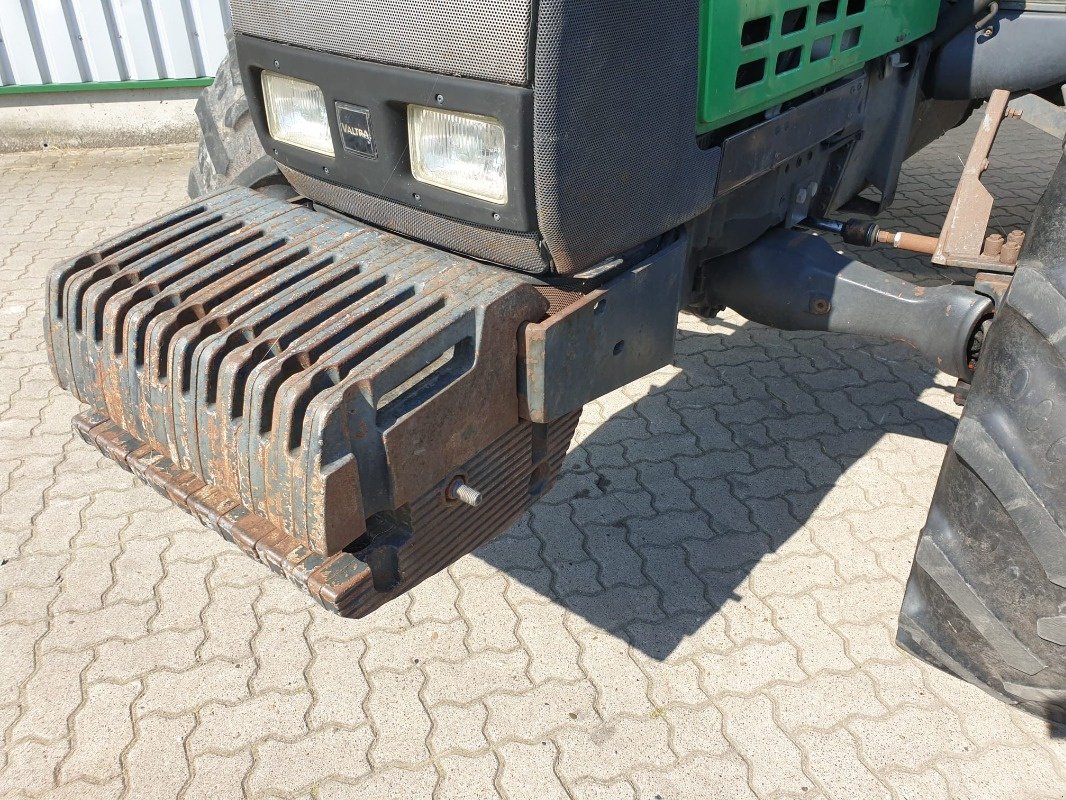 Traktor tip Valtra 6550, Gebrauchtmaschine in Sittensen (Poză 5)