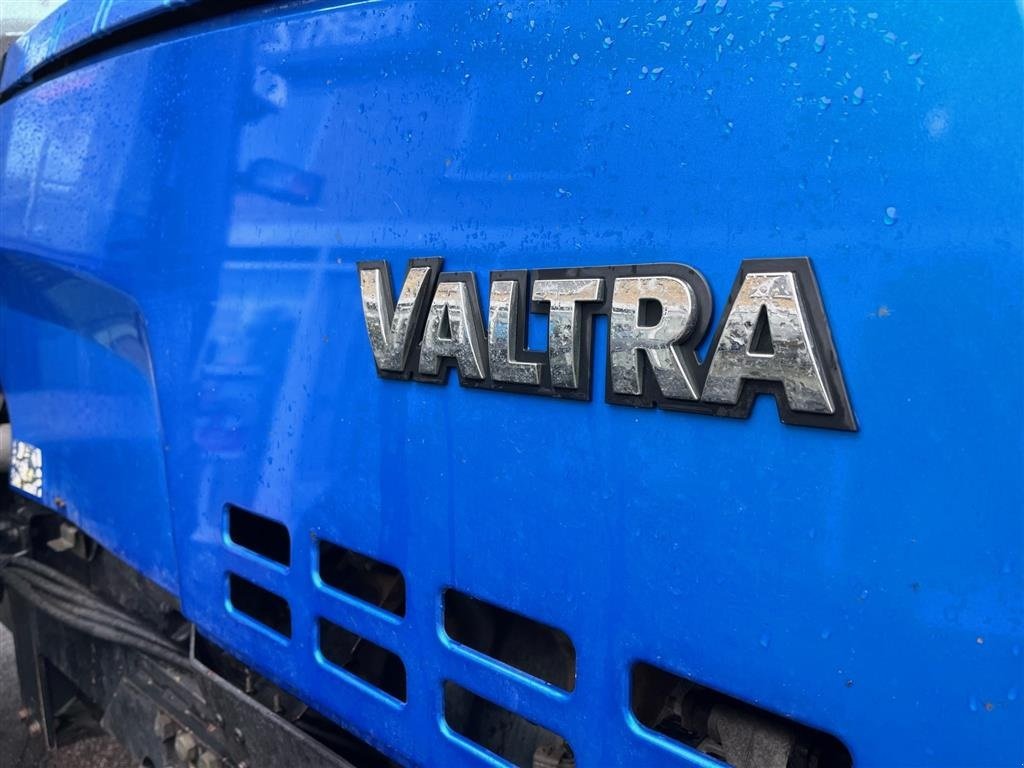 Traktor του τύπου Valtra 8050 HiTech Rigtigt flot Valtra 8050, Gebrauchtmaschine σε Sakskøbing (Φωτογραφία 2)