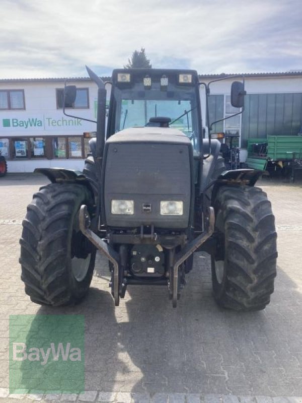 Traktor του τύπου Valtra 8050, Gebrauchtmaschine σε Schwäbisch Gmünd - Herlikofen (Φωτογραφία 2)