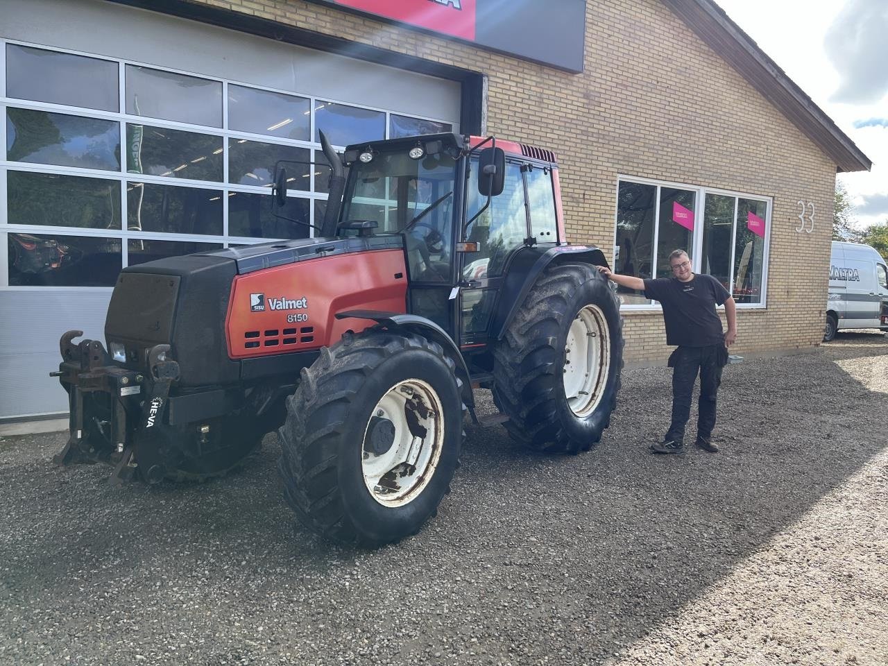 Traktor tip Valtra 8150, Gebrauchtmaschine in Egtved (Poză 3)