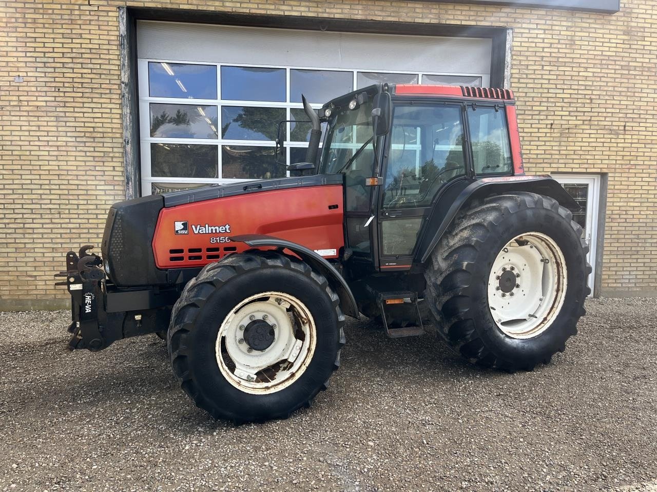 Traktor tip Valtra 8150, Gebrauchtmaschine in Egtved (Poză 4)