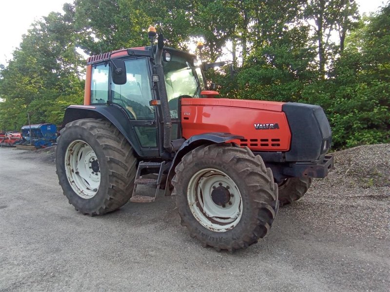 Traktor del tipo Valtra 8150, Gebrauchtmaschine en Varde